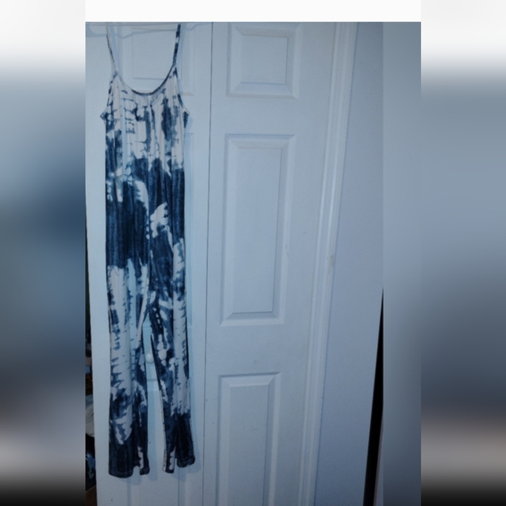 Women's Tie-Dye Jumpsuit New Full Length Flare Legs Small Rare Ladies Flawless
